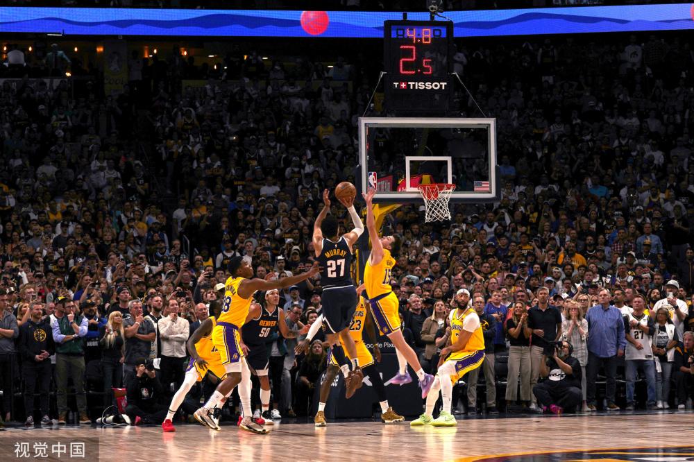 仅是一场展 仅是一场展